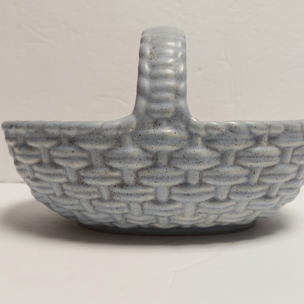 Vintage Royal Haeger USA Rare Blue Pottery Woven Handled Basket Planter AG101